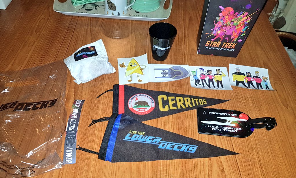 libinspace's tweet image. Had a great time at @CurzonCinemas in London for the #StarTrekDay #StarTrekLowerDecks season 4 showing to celebrate #StarTrekAnimatedCelebration. Fab amount of swag too! 🖖