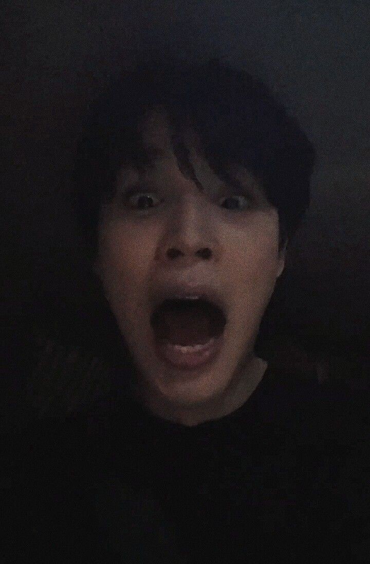 J_miiinnn's tweet photo. 흐음 밥 뭐먹을까 고민중 
여러분 밥 먹었어요?
#JIMIN https://t.co/UzbLijfUoA