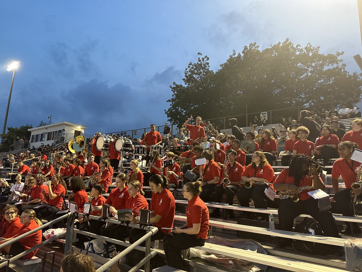 PrincipalGBurns's tweet photo. It’s a Great Time to be a Witch!! Friday night and the lights were shining bright on our Witches. 51-26 Win over Arlington and a great crowd to celebrate with! #GoWitch https://t.co/CoERiE9z8k