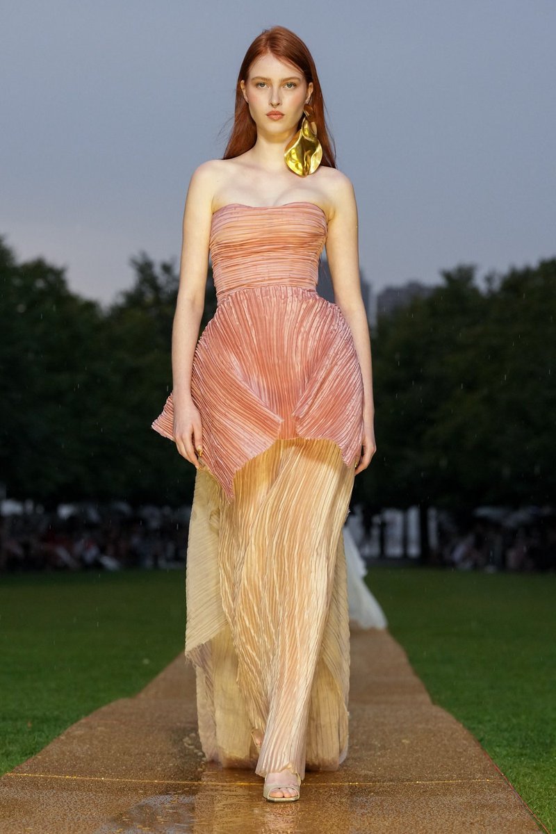 Deathanny13's tweet image. #prabalgurung
#nyfashionweek 
#SS24