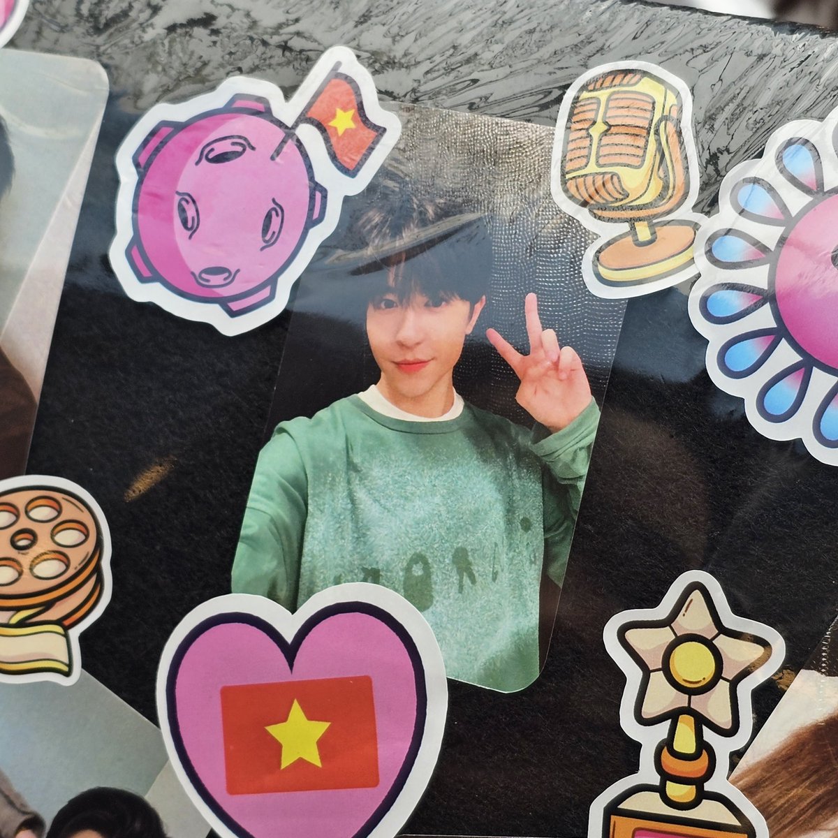 thegalaxy_1020's tweet photo. 230909 Press conference
Xin chào Patrick in Vietnam
 
@patrick_pppat
#PatrickFinkler
#แพทริค #Patrick #尹浩宇 #Patrick尹浩宇 #เจ้าปลาดาว https://t.co/RQU0vij2fu
