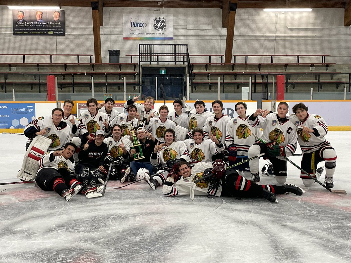 The Inter-Squad game ends with Team White and Coaches Hunter and Evan getting the 2-peat! #gohawks #mmjhlhawks trainingszn #mmjhl #eathockeysleeprepeat #forwayne #fordarryl #thecoy