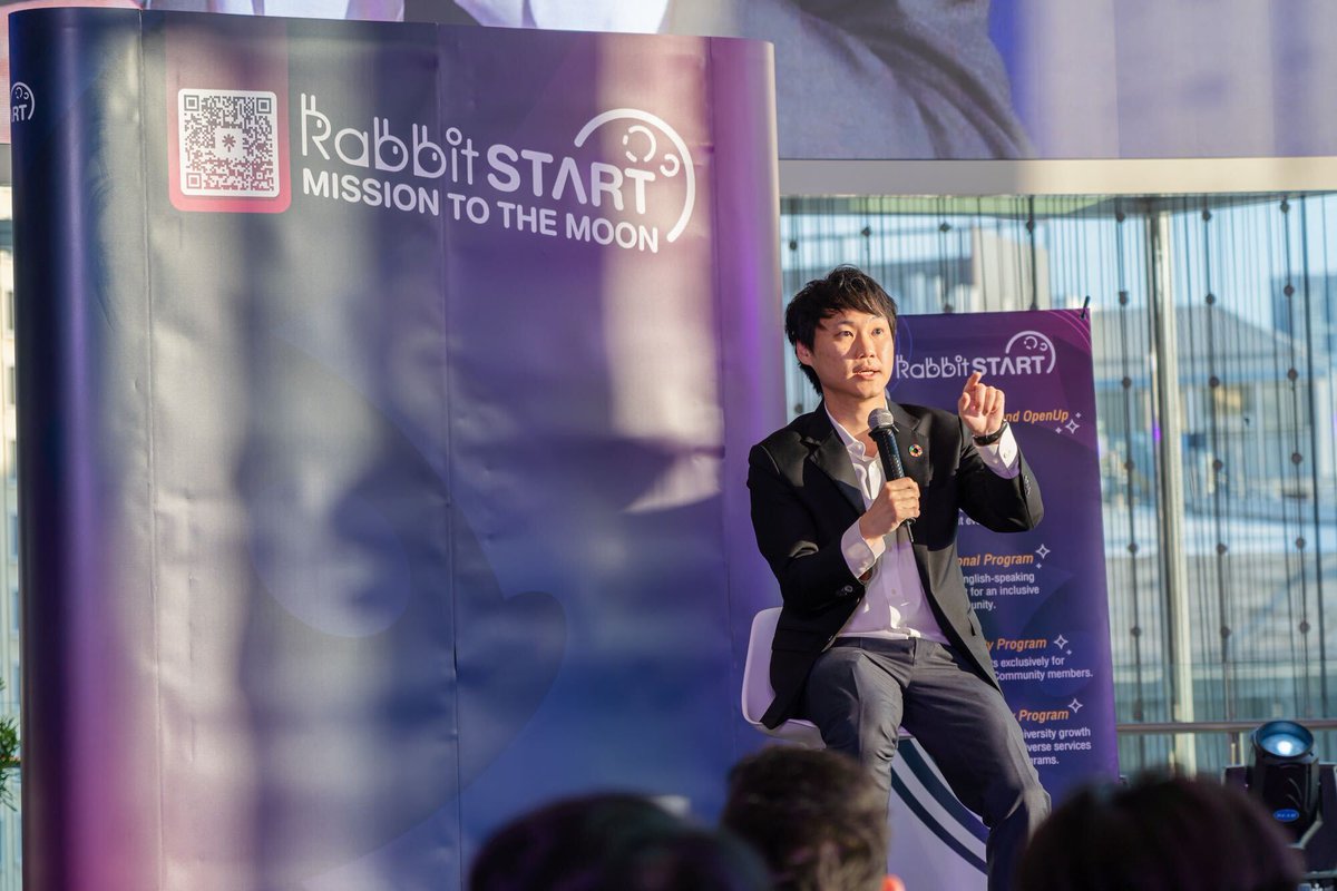toppjirayut's tweet photo. ผมมีโอกาสได้ขึ้นพูดให้กับงาน WHYFAIL Talk Show ในหัวข้อ "Failure of the Entrepreneur : ความล้มเหลวนับร้อยสู่ความสำเร็จนับล้านของผู้ประกอบการไทย" จัดโดย Rabbit Start
ขอบคุณงานในครั้งนี้ที่ทำให้ผมได้เรียนรู้ประสบการณ์จากทุกคนเช่นกันนะครับ 🙏
#WhyFail #RabbitStart #ToppJirayut https://t.co/nm7nTfQ56f