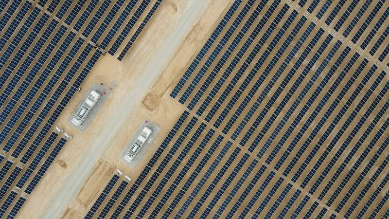 professor_Hasan's tweet photo. This is what I suggested for Pakistan that Dubai is implementing.
"Dubai's Mohammed bin Rashid Solar Park Powers 15% of Emirate's Energy Needs"
Dubai's Mohammed bin Rashid Al Maktoum Solar Park has reached a remarkable milestone, now contributing over 15% of the emirate's total energy production capacity. This significant achievement underscores the park's pivotal role in Dubai's push for renewable energy. The solar park, managed by the emirate's electricity and water authority, currently generates an impressive 2,327 megawatts and is set to further expand its capacity to 5,000MW by 2030.
This remarkable endeavor stands as the world's largest single-site solar park utilizing the Independent Power Producer model. In its most recent development, the park added 200MW from its fifth phase, powered by photovoltaic solar panels, significantly bolstering Dubai's overall energy output to a total of 14,817MW.
The fifth phase of the project is aimed at providing clean energy to over 270,000 residences in Dubai while making substantial strides in reducing carbon emissions by 1.8 million tonnes annually. Dubai's commitment to sustainability and a green economy is exemplified by this ambitious renewable energy initiative, as highlighted by Saeed Mohammed Al Tayer, the chief executive of Dubai Electricity and Water Authority.
As energy demand in Dubai continues to rise, reaching 53,180 gigawatt-hours in the previous year, the emirate remains steadfast in its pursuit of clean energy goals. Dubai aims to derive 25% of its energy from renewable sources by 2030 and achieve 100% reliance on clean energy by 2050.
To realize these objectives, the Mohammed bin Rashid Al Maktoum Solar Park has attracted approximately Dh50 billion ($13.6 billion) in investments, thanks in part to its innovative Independent Power Producer model. This endeavor is not only contributing to a more sustainable energy future but also making substantial strides in reducing carbon emissions on an annual basis.
Dubai's commitment to clean energy extends to the upcoming sixth phase of the project, expected to operate between 2024 and 2026, with a capacity of 1,800MW using photovoltaic solar panels.
This transformative journey towards renewable energy aligns with the UAE's broader strategy, which includes investing Dhs600 billion in clean energy projects as part of its Net Zero 2050 initiative. Additionally, the UAE is making significant strides by building the world's largest solar plant in Abu Dhabi's Al Dhafra region, boasting a total capacity of 2 gigawatts.