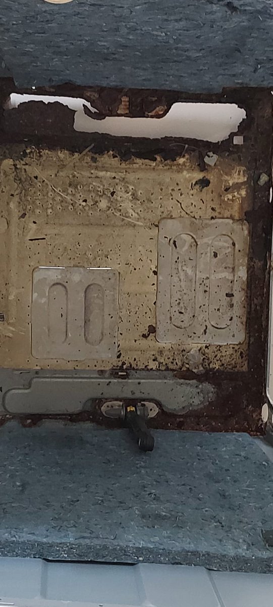 RealtorMahesh's tweet photo. @IFBAppliances @IFBAppliances @ifbglobal @IFBWashingMachine
Sorry to say but IFB washing machine is the worst and poor quality used that i experienced with my own machine. https://t.co/JxbgqTGp9b