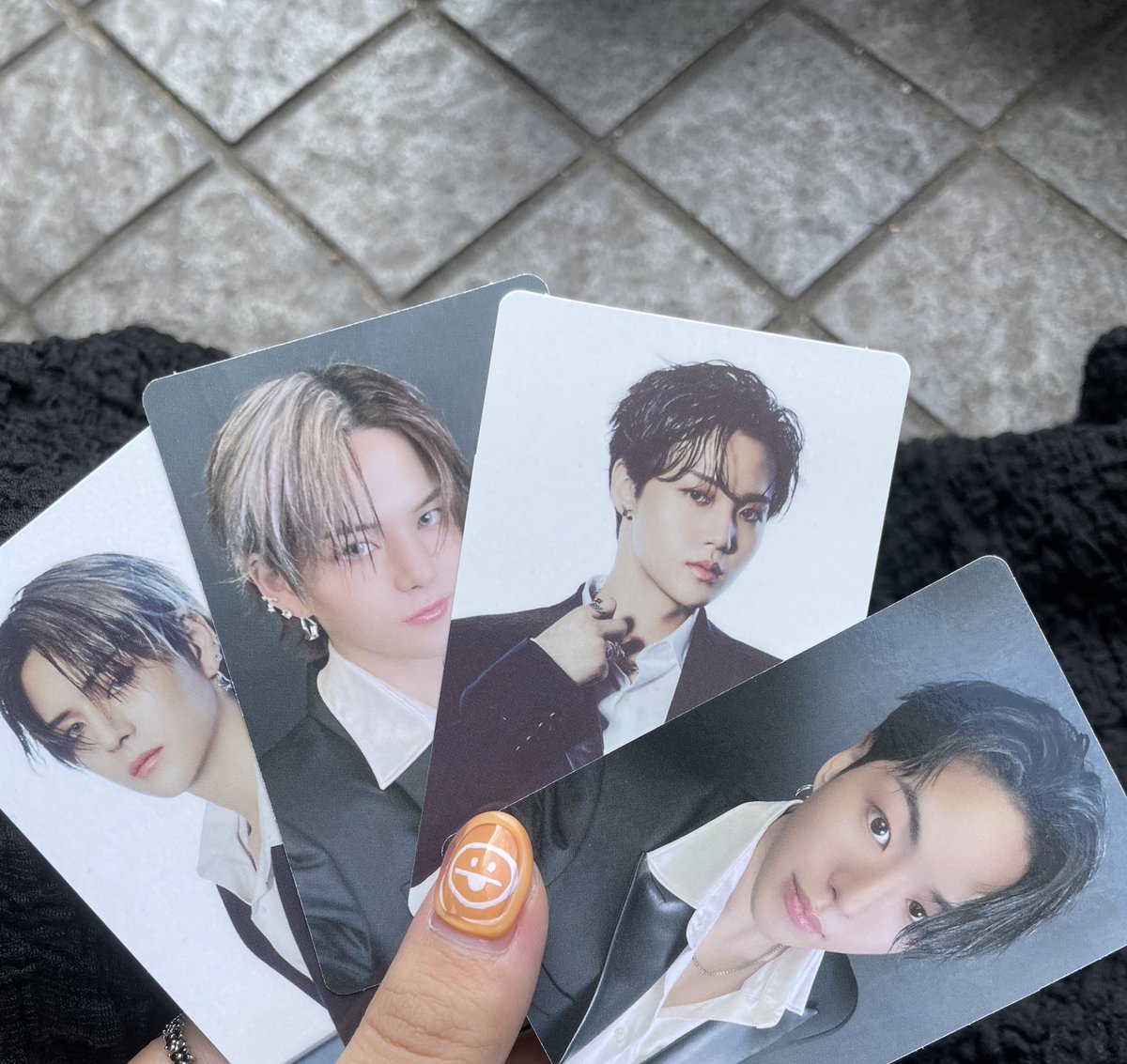 えむち tweet media