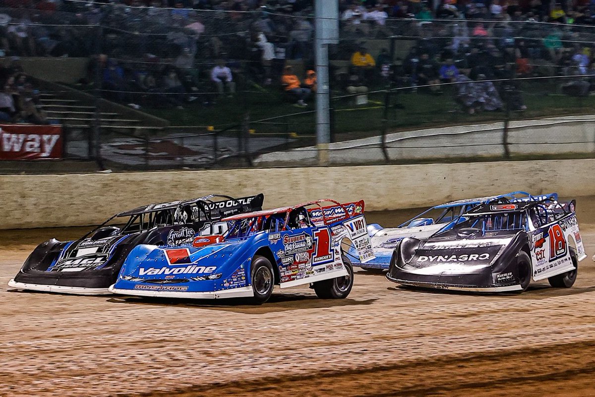 RacingProMedia's tweet photo. OโNeal, Pierce Win Preliminary Features at Eldora
#HudsonONeal #JasonJameson #RickyThorntonJr #BobbyPierce #BrandonSheppard #TimMcCreadie #World100 #DIRTcarRacing #LateModel #EldoraSpeedway #Dirt
https://t.co/ueoTEqNGPn https://t.co/U8fR9QBHw7