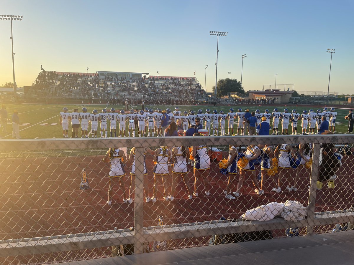 FORD_TOUGH27's tweet photo. Well Ik we came up sort but made some game Changing field goals and a great punt. Proud of not just a team but a fault of brothers! #OFND https://t.co/CYq2L0KENM
