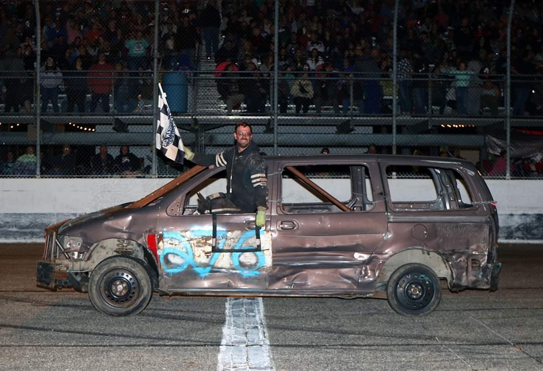 Corrigan Oil Speedway tweet media