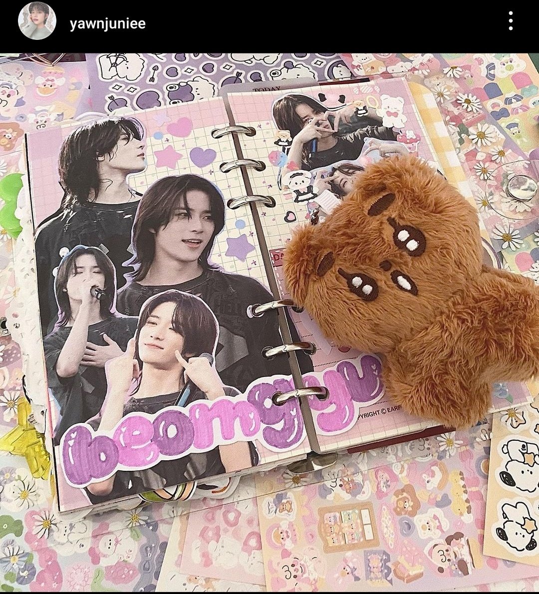 to_mate__'s tweet image. Holisssss, mire lo que me encontré!  Si son Moa y le gusta todas las coas bonitas las pueden ver aquí!!💙💚🌟
Siempre es bueno apoyar!🌼
#kpopjournal #kpopjournaling #kpopdeco