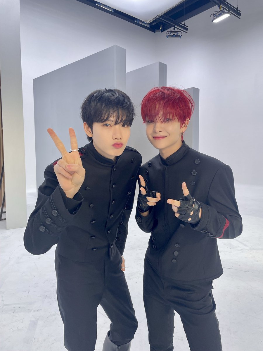 เนื่องจากวันเกิดจุuกยู ทางทีมจีky-u เปิดรับบร0ด จีฮุu จุuกยู ในวันที่ ๙/๙เวลา ๑๙.๐๐ น. - ๐๐.๐๐ น.แค่วันเดียวเท่านั้น   เพียงพิมพ์มาว่า "hbd จุuกยู" ส่งมาทาง dm ตามเวลาที่กำหนดนะครับ เปิดรับเรื่อย ๆ จนครบกำหนดเวลาเลย มาอยู่ด้วยกันน้าครับ 🫶🏻🤍