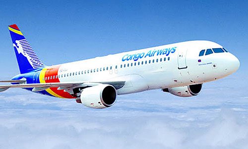 Mz_kattt's tweet photo. #CONSTATS : Une série des décisions populistes prises sous Félix Tshisekedi jouent un mauvais tour contre les congolais :
1. Baisse du billet d’avion à 199$ tue le transport aérien local. Congo Airways n’a plus d’Aircrafts fonctionnels sauf 1 qui sera cloué au sol bientôt.
2. Baisse du prix du passeport à 99$ tue la délivrance de ce précieux document. Plus d’imprimantes fonctionnelles.
3. Gratuité de l’enseignement tape sur la qualité de l’éducation de base.
4. Gratuité de la maternité tapera sur la gestion démographique pour les projections de développement et le planning familial.
Ces gens sont un danger pour ce pays! 🤔