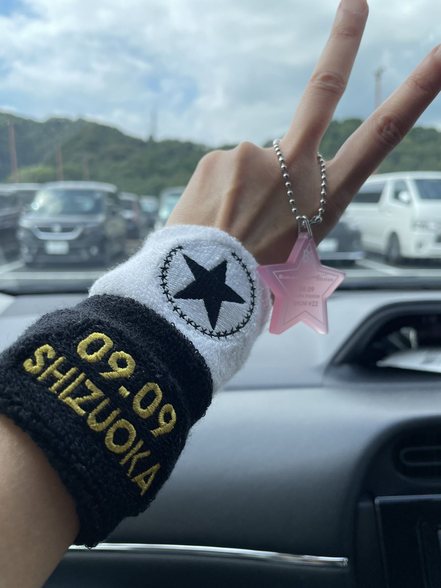 いえぇぇぇええい🤘