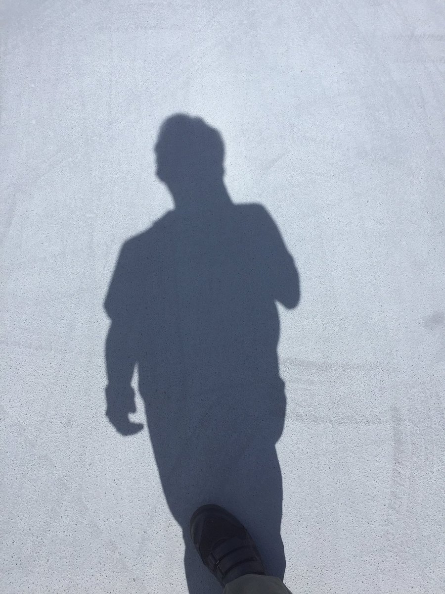 tsutsutsukkk's tweet photo. 太陽が戻ってきた https://t.co/SRPPCDBkOs