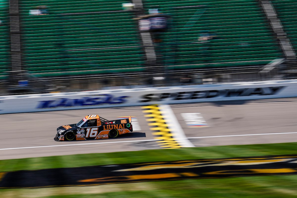 TylerAnkrum's tweet photo. Top-10 tonight at @kansasspeedway 👊
#NASCAR #NCTS #LIUNA #YourUnionWorkforceSolution #TeamToyota #HRE #KansasLottery200 https://t.co/tHy49phAJq