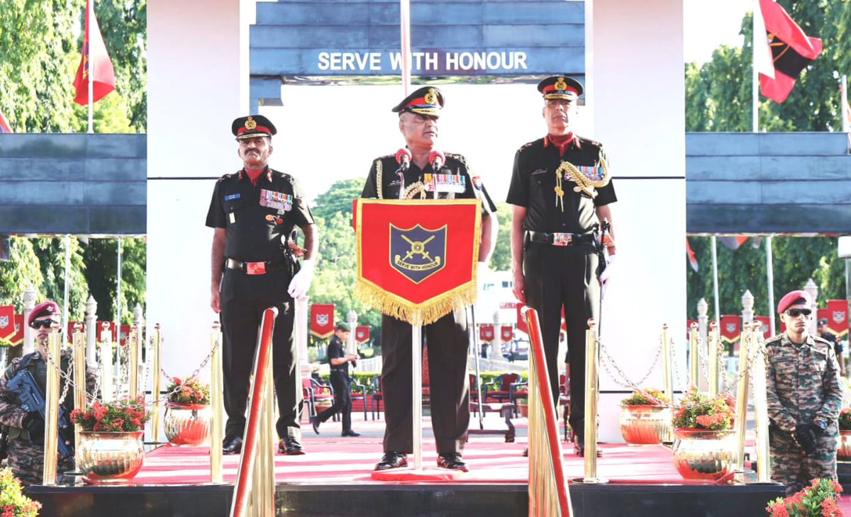adgpi's tweet photo. General Manoj Pande #COAS reviewed the immaculate Passing Out Parade & commended the Cadets for their impeccable turnout & parade display. #COAS felicitated the award winners and exhorted the Young Officers to serve the Nation with Professionalism, Pride & Honour. 2/2

#OTAChennai
#PassingOutParade
#IndianArmy
#OnPathToTransformation

@artrac_ia