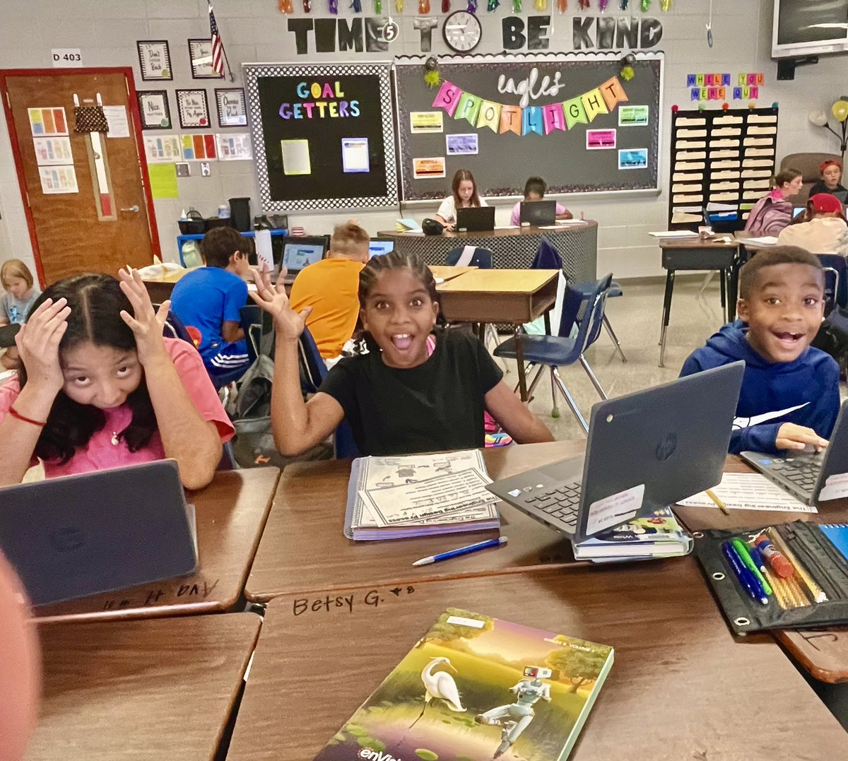 AmyMiller_5th's tweet image. Engineering Design Process - a digital break out was a great way to review and wrap up the week!
@ShelbyALSchools @OMIS_Eagles #TPT 
#stemactivitiesforkids