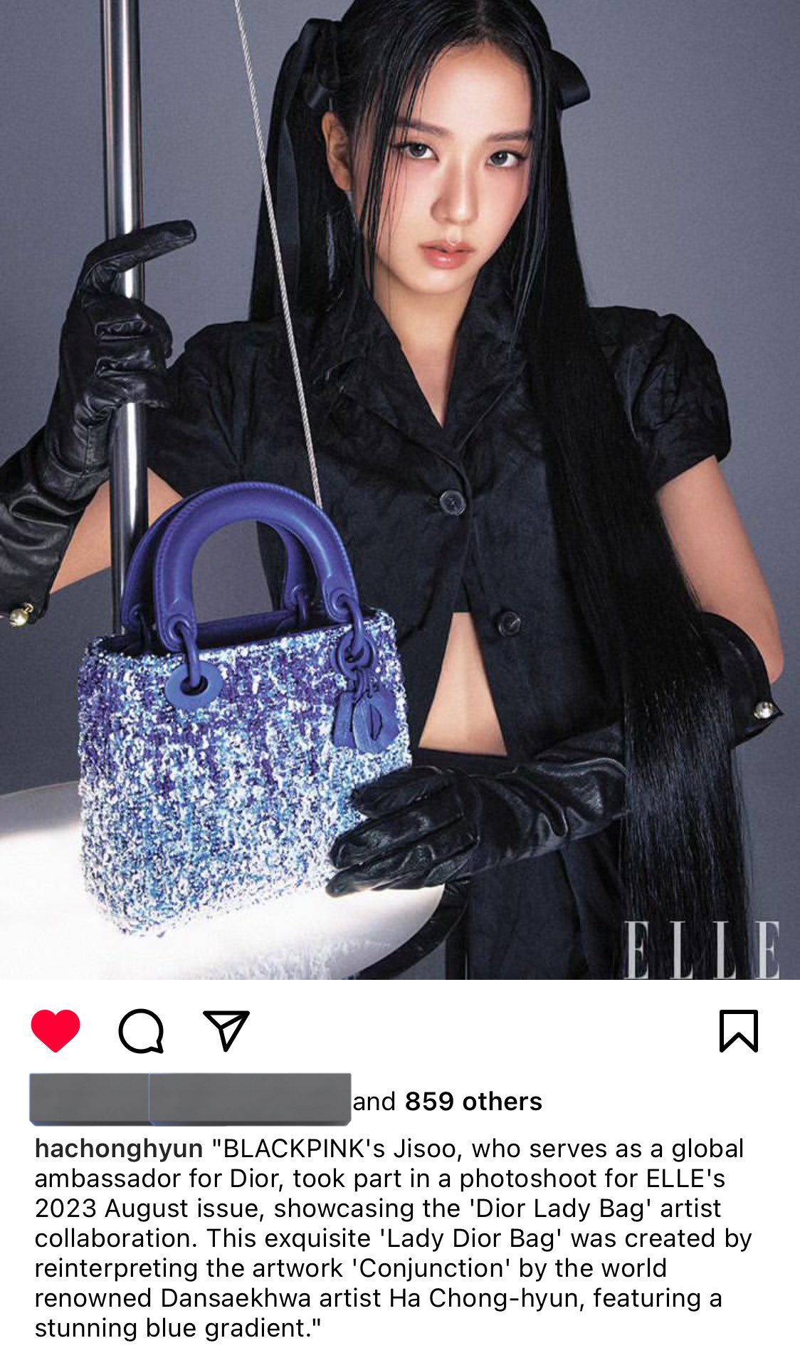 KPOP WORLD INA on X: Dior Bobby Bag is currently the new IT ITEM for  celebrities 👜💕 spotted on their SNS wearing Dior Bobby Bag are Jeon Somi,  Lee Dahee, Ki Eunse
