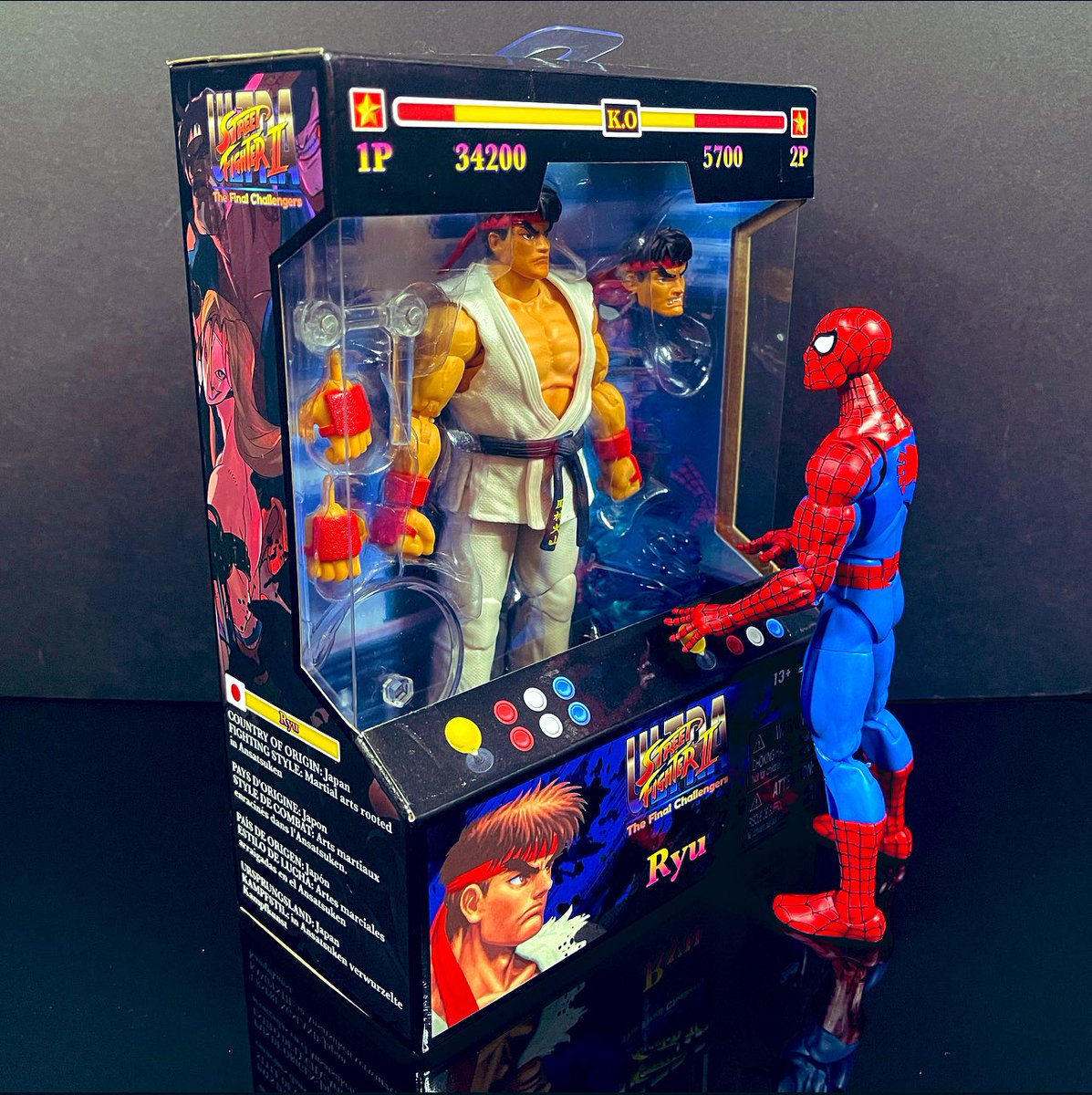 Toyshiz's tweet image. INSERT COINS TO CONT…

#marvelvscapcom2 #streetfighter2 #spiderman #jada #jadatoys #toyshiz #ryu
