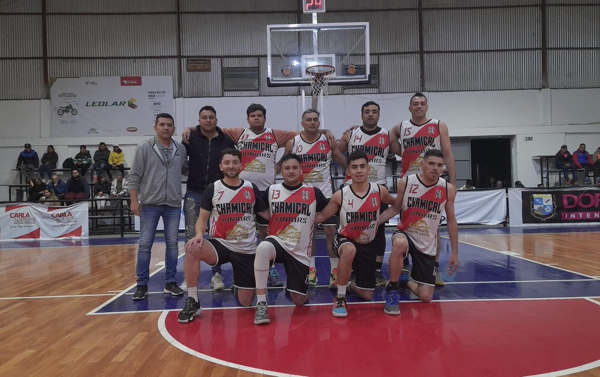 🏀 CHAMICAL JRS SE QUEDÓ CON EL PRIMER PARTIDO DE LA FINAL

Chamical Jrs venció 93-83 a Tiro Federal en el primer partido de la final del torneo de la Asociación Chamicalense de Básquet.