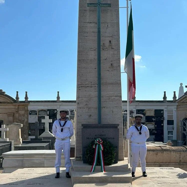 Italy in Spain (@italyinspa) on Twitter photo L’Amb. <a href="/giuseppbuccino/">Giuseppe Buccino</a> ha partecipato, insieme al Console Generale a Barcellona Manzitti, alle commemorazioni per l’80esimo anniversario dell’affondamento della corazzata Roma a Mahon. L’Amb. <a href="/giuseppbuccino/">Giuseppe Buccino</a> ha partecipato, insieme al Console Generale a Barcellona Manzitti, alle commemorazioni per l’80esimo anniversario dell’affondamento della corazzata Roma a Mahon.