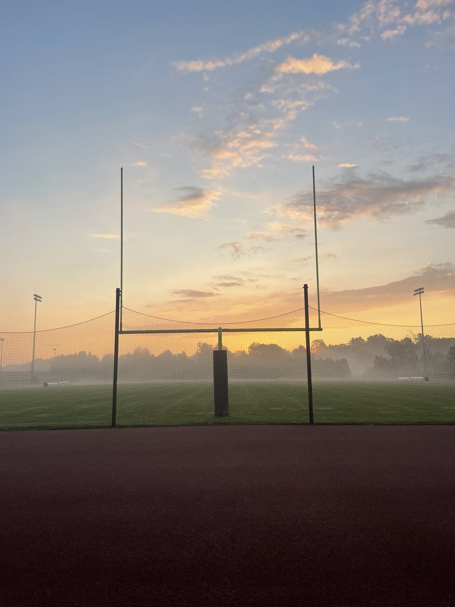 𝘽𝙧𝙪𝙣𝙨𝙬𝙞𝙘𝙠 𝙃𝙎 𝘼𝙩𝙝𝙡𝙚𝙩𝙞𝙘𝙨 tweet media