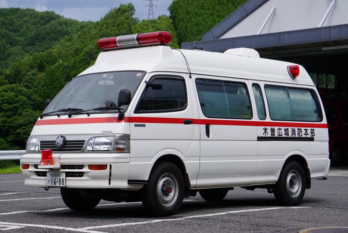 救急車2 2B救急車｜主要特装製品｜オートワークス京都