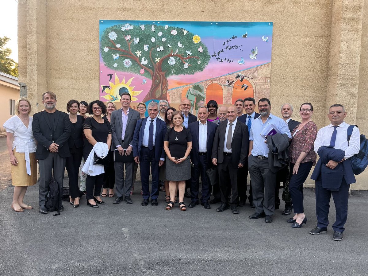 Top <a href="/UN/">United Nations</a> official in Cyprus Colin Stewart &amp; staff from <a href="/UN_Cyprus/">UN Cyprus</a> were pleased to meet the #greekturkishforum this week to discuss the state of play in #Cyprus &amp; dynamics in the region. #UNCyprusTalks #UNFICYP
<a href="/UNDPPA/">UN Political and Peacebuilding Affairs</a> <a href="/UNPeacekeeping/">UN Peacekeeping</a>