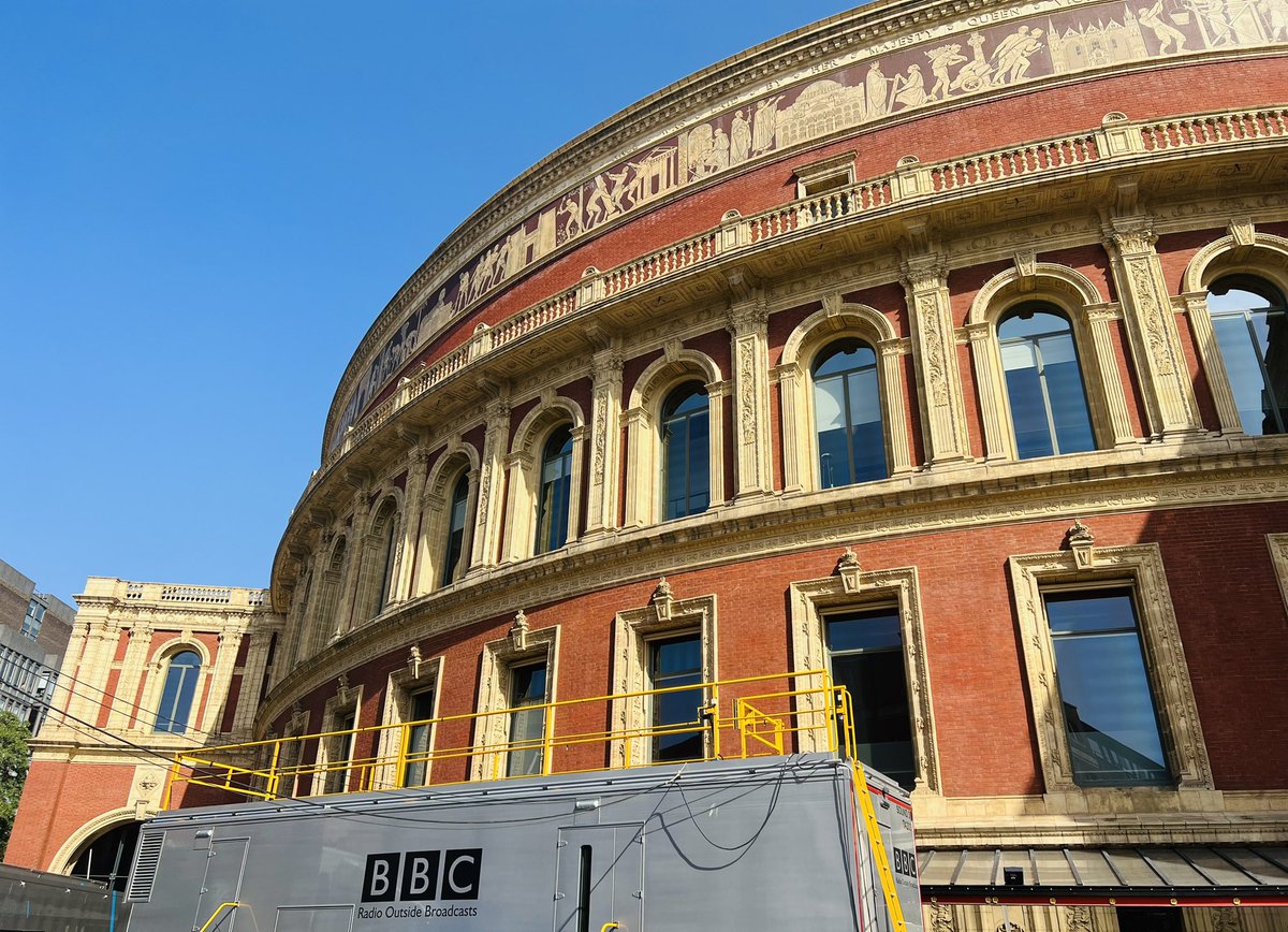 Sam Jackson tweet media