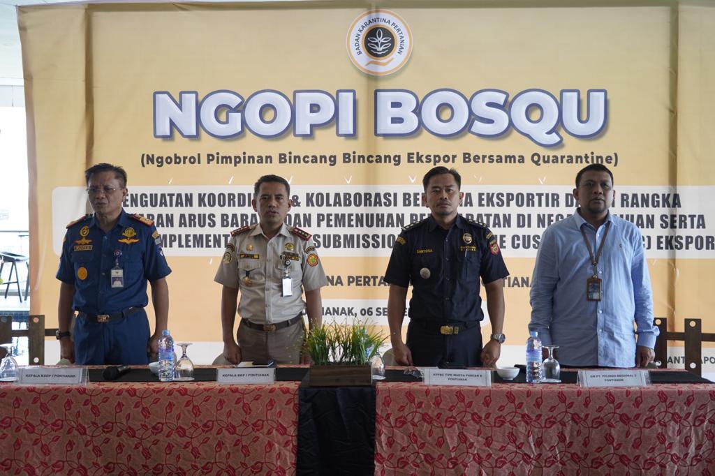 BarantinRI's tweet photo. NGOPI BOSQU (Ngobrol Pimpinan Bincang Bincang Ekspor Bersama Quarantine)
Sebagai bentuk penguatan koordinasi dan kolaborasi bersama eksportir, @karantinaPTK menggelar acara #CoffeMorning yang bertajuk “Ngopi Bosqu” (Ngobrol Pimpinan Bincang Bincang Ekspor Bersama Quarantine). https://t.co/nqYBa8FHUc