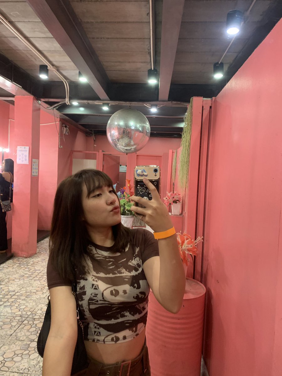 pornnaakaa's tweet photo. รักที่ให้ไป
ถ้ายังไม่พอมาเอาที่ห้องนะ #pohn #สาวเชียงราย https://t.co/D0C1b0tDis