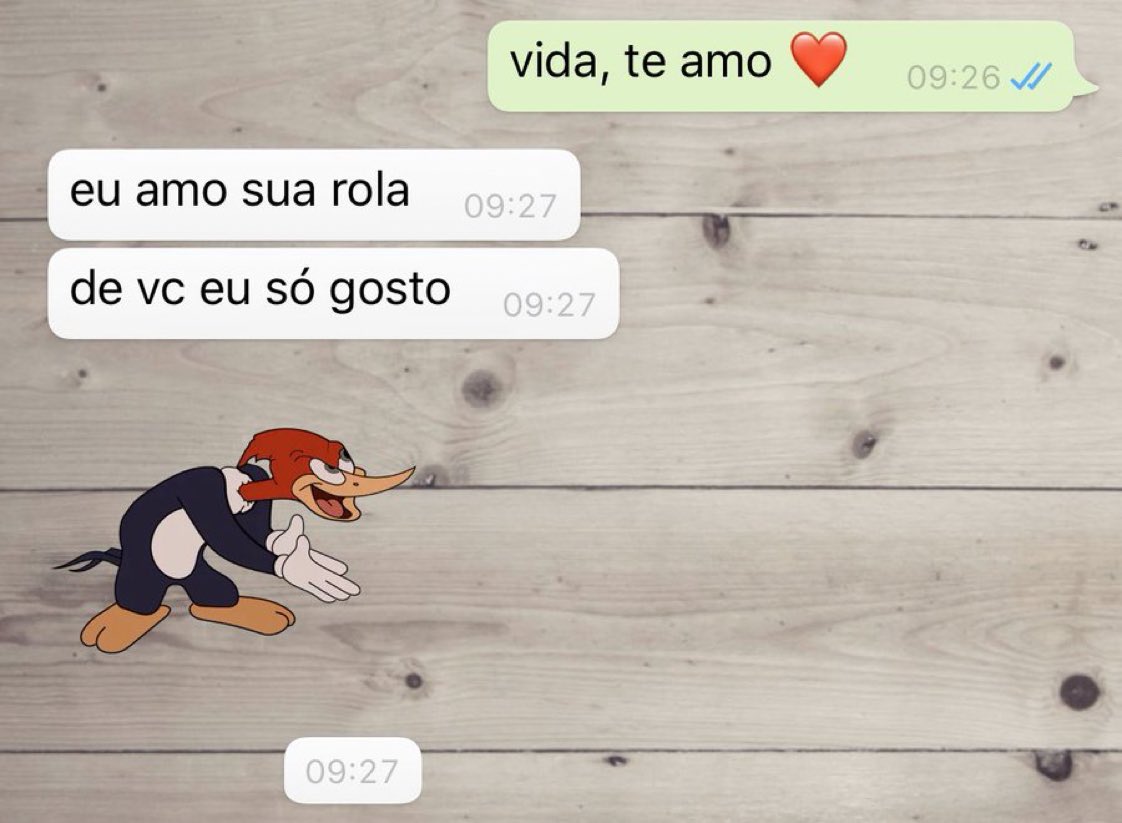 "sua namorada deve ser bem romântica"

ela: