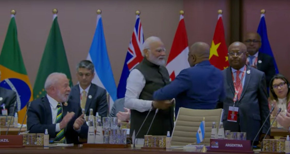 The African Union becomes a permanent member of the G20, India’s Prime Minister Narendra Modi announces in opening remarks.

Modi embraced the Chairperson of the AU <a href="/PR_AZALI/">AZALI Assoumani</a> as he invited the president of Comoros to take his seat.

CONGRATULATIONS!!! 
#Agenda2063