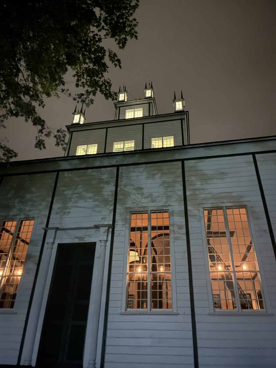 Music and light for the Illumination @sharontemplenhs a September tradition since 1831. This year music courtesy <a href="/YRP/">York Regional Police</a> Community Chorus