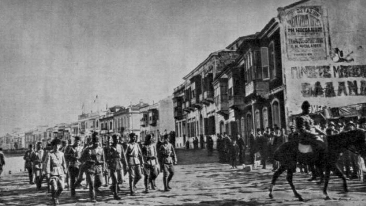 kurtuluspartisi's tweet photo. 9 Eylül İzmir’in Kurtuluşunun 101’inci yıldönümü kutlu olsun! #9Eylül1922 

https://t.co/94GON81K2k https://t.co/TXdAv9JJKh