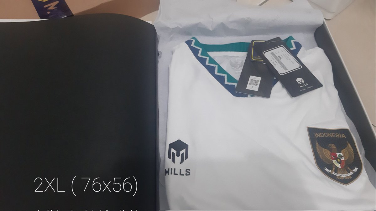 windimaldini's tweet photo. Timnas INA away PI + box bnwt 2XL (76x56) 700k
Minat wa 081323919916
Bisa tokped
@Jerseyforum @jerseysneil 
@JerseyLigina 
#jersey4sale https://t.co/72nirzGPZb