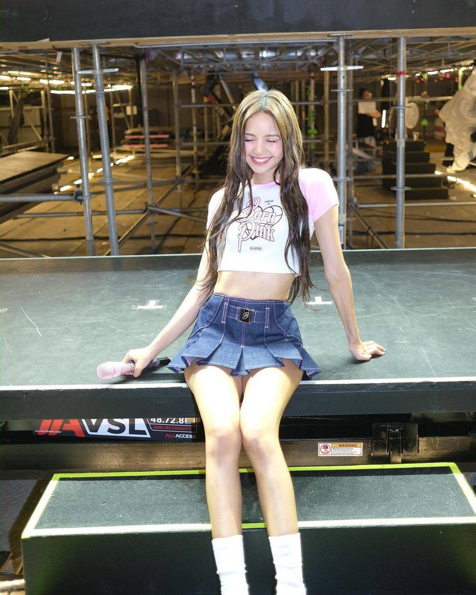 TeamLisaPH's tweet photo. I will always support you Lisa.

Always, no matter what. https://t.co/pqK12Krz6x