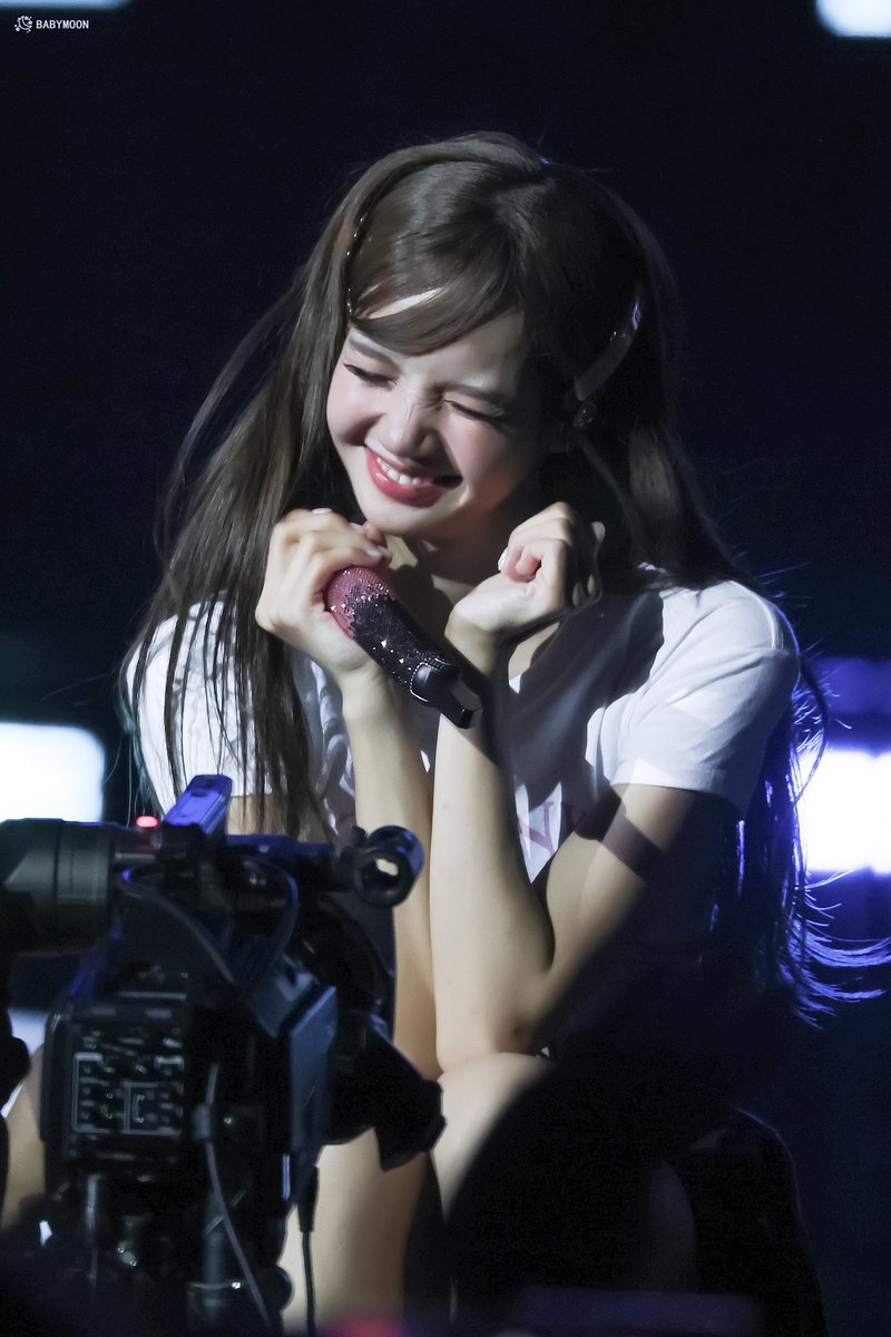 I will always support you Lisa.💛