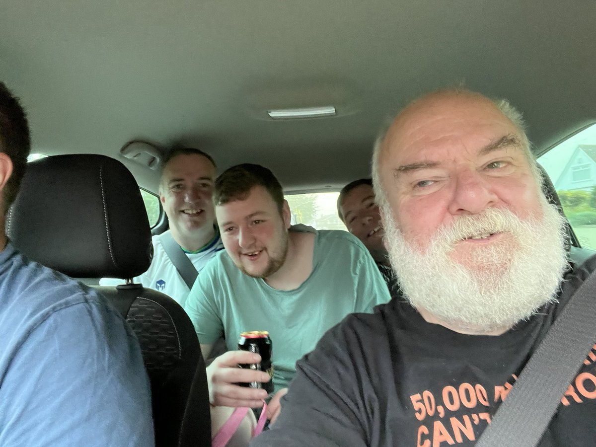 PaulEaton74's tweet photo. 7.45am. Colchester away!! #swa https://t.co/WLIDcektaB