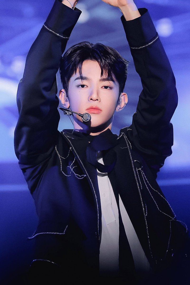 230810  HQ
너만봐
#장하오 #ZHANGHAO 
#제로베이스원 #ZEROBASEONE #ZB1