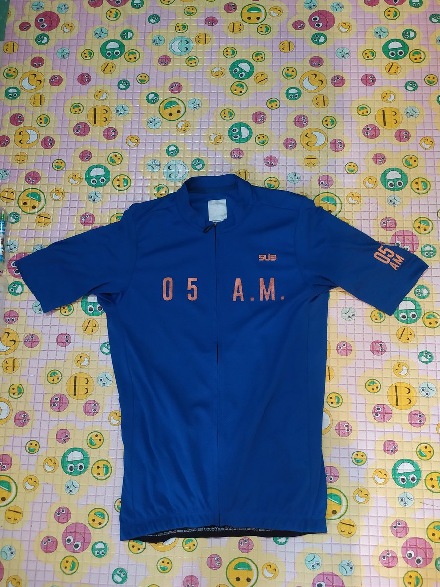 dimaseriana's tweet photo. Wts #fnfjb Sub jersey sz L wrna merah dan biru kondisi g ada minus. Dijual karena sudah bosan
Harga 200 rb per pcs borongan 350 rb
Lokasi tuban jawa timur
Wa. 085731875675 https://t.co/CsyDaJ8Idj