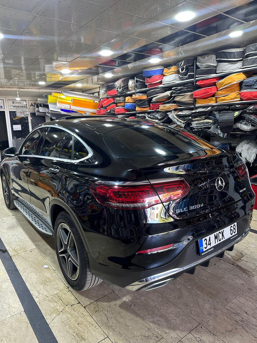 ModaBingol's tweet photo. Bu haftanın misafirlerinden olan #mercedesglc300d aracımıza yapılan işlemler;

✅5 yıl garantili PPF ŞEFFAF KAPLAMA ile koruma altına alındı 

Bizi tercih ettiği için değerli müşterimize teşekkür ederiz..

Ürün ve uygulamalarımız için şubelerimizi ziyaret edebilirsiniz https://t.co/z2cIosU2LF