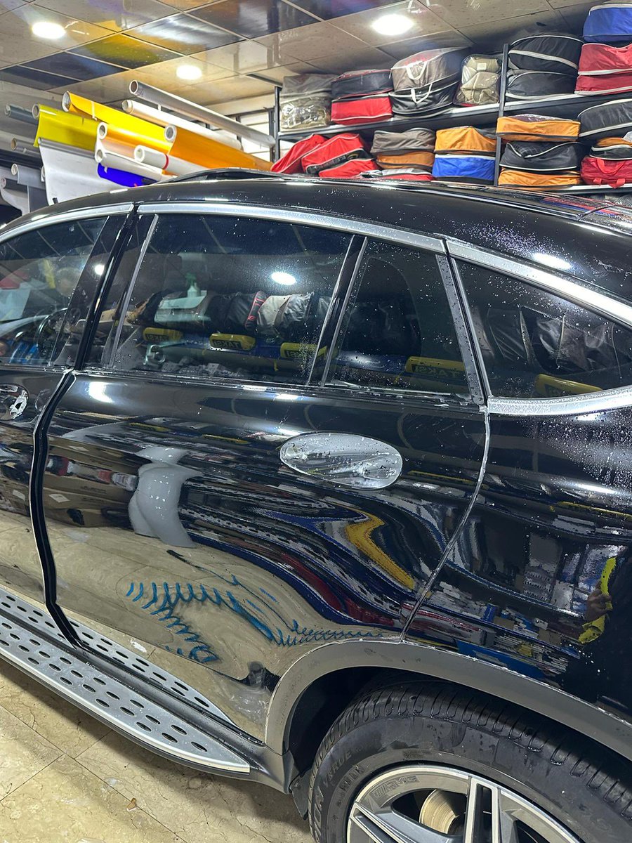 ModaBingol's tweet photo. Bu haftanın misafirlerinden olan #mercedesglc300d aracımıza yapılan işlemler;

✅5 yıl garantili PPF ŞEFFAF KAPLAMA ile koruma altına alındı 

Bizi tercih ettiği için değerli müşterimize teşekkür ederiz..

Ürün ve uygulamalarımız için şubelerimizi ziyaret edebilirsiniz https://t.co/z2cIosU2LF