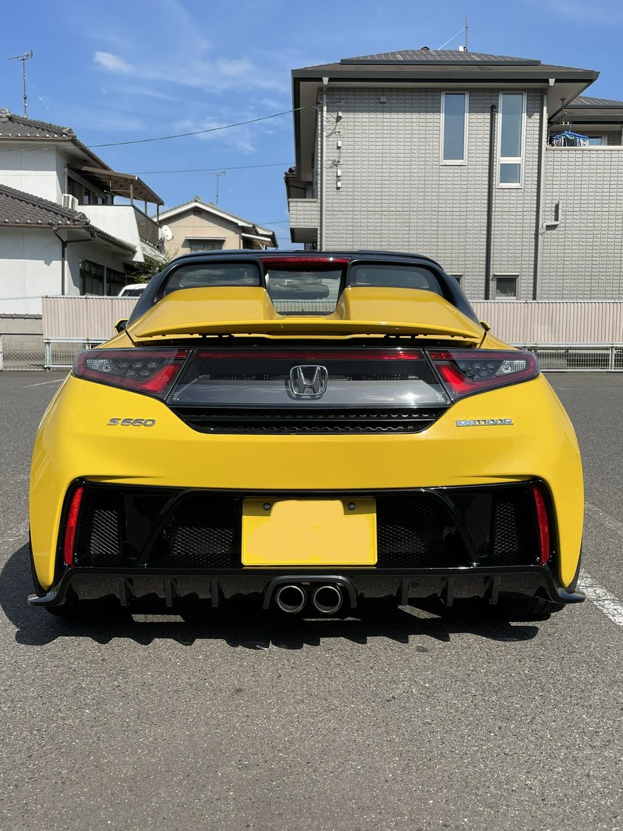 re_s660's tweet photo. #SSGworks 製 リアアンダー
地球を飛び出して銀河まで行ってると噂のレアアイテム取り付け完了🔧
このパーツは車購入前から欲しかったのでホント嬉しい。
サーキットを走られている方が設計されているので排熱対策もOK。
控えめに言って最高🔥
マフラーのボロ隠しにもなりましたw https://t.co/WqjOdC9FHl