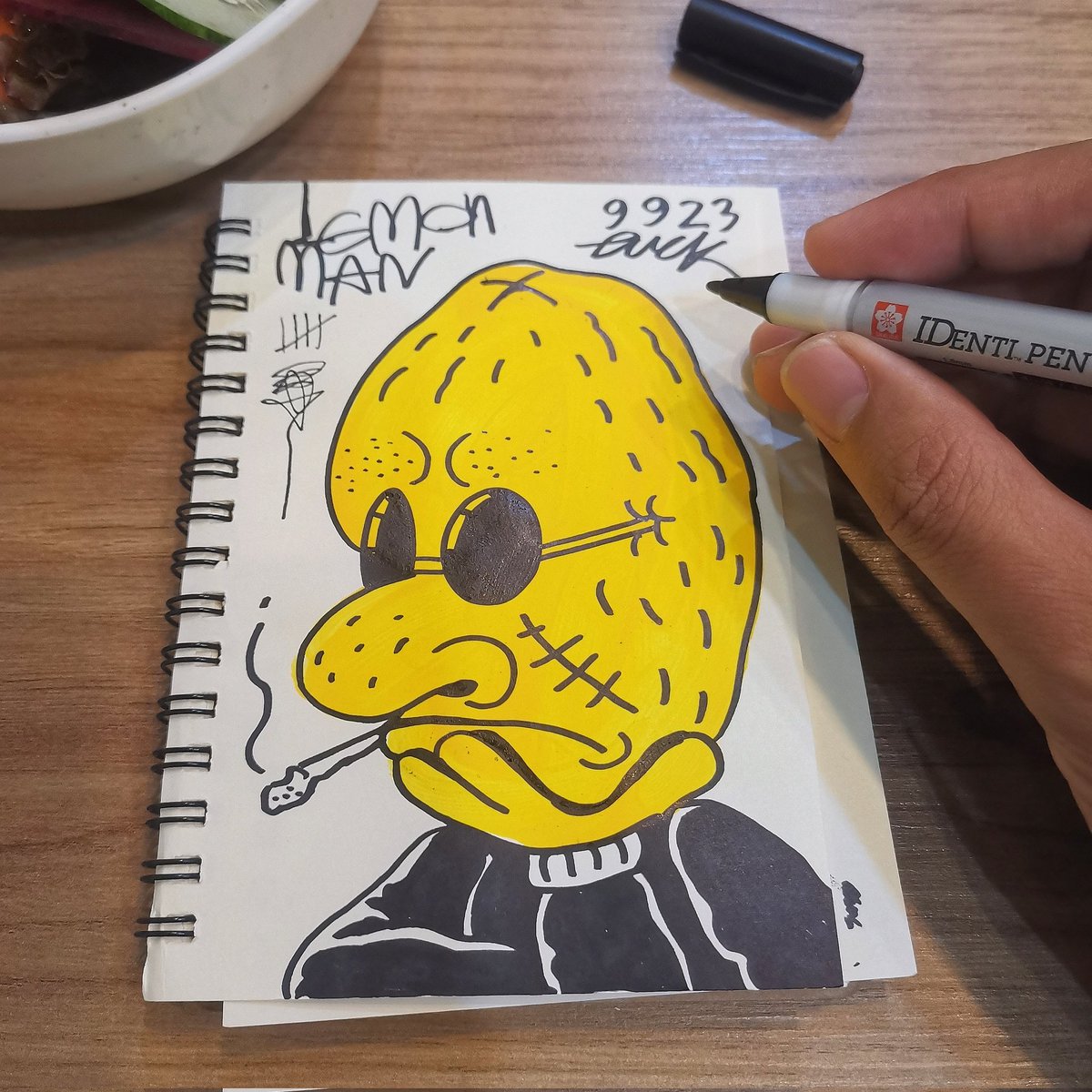 triPUCK's tweet photo. Lemon man
กำลังนั่งคิดว่า...
"เราไปเปรี้ยวกับใครไว้บ้างน้า..."
บางทีก็กลัวว่าไปเปรี้ยวผิดคน
...
#puck.#3puck
#lemonman
#pucksketch #sketchbook https://t.co/savj77bkNp