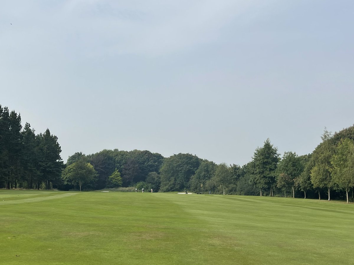 nice_stuart's tweet image. Great day yesterday @HALLOWESGOLF in the Graham plumbers merchants golf day, course was fabulous condition, best greens I’ve played on all year, well worth a visit. ☀️🏌️‍♂️👍