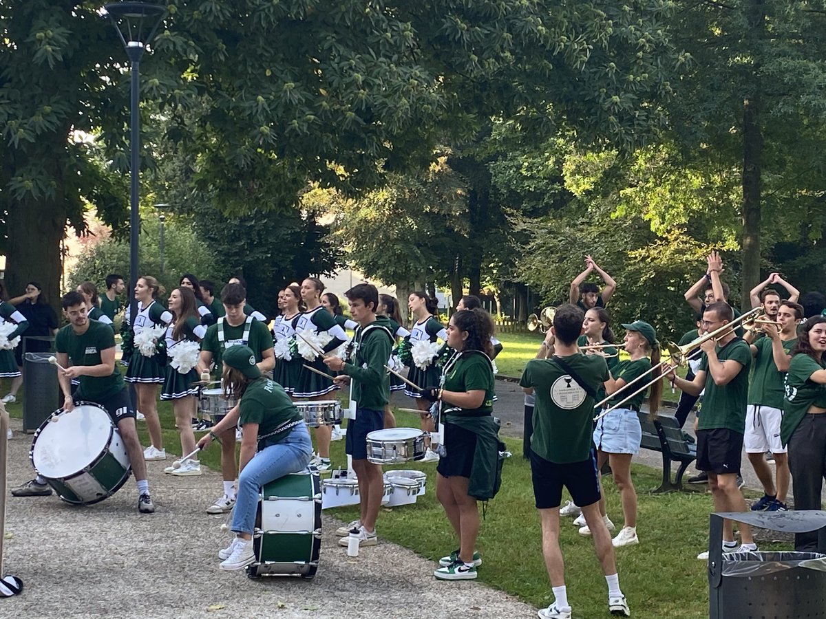 What an amazing atmosphere on our campuses this morning for the welcome session of our new international students <a href="/NEOMAbs/">NEOMA Business School</a> Over 1200 international students this Fall.  🌎☀️🎉🎉🎷🎺