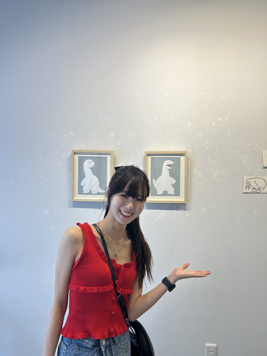 ayuka_maeda's tweet image. 963の1stと2ndシングルのジャケットを描いていただいた #トミムラコタ さんの展示会！
可愛いイラストに終始ほんわかしっぱなしでした🥰
『夢？幻？ドロップス』はほぼ幻級なのですが、『#ストロー』はライブの物販で売ってるので、まだ持ってない方はゲットしてくださいね👍👍
