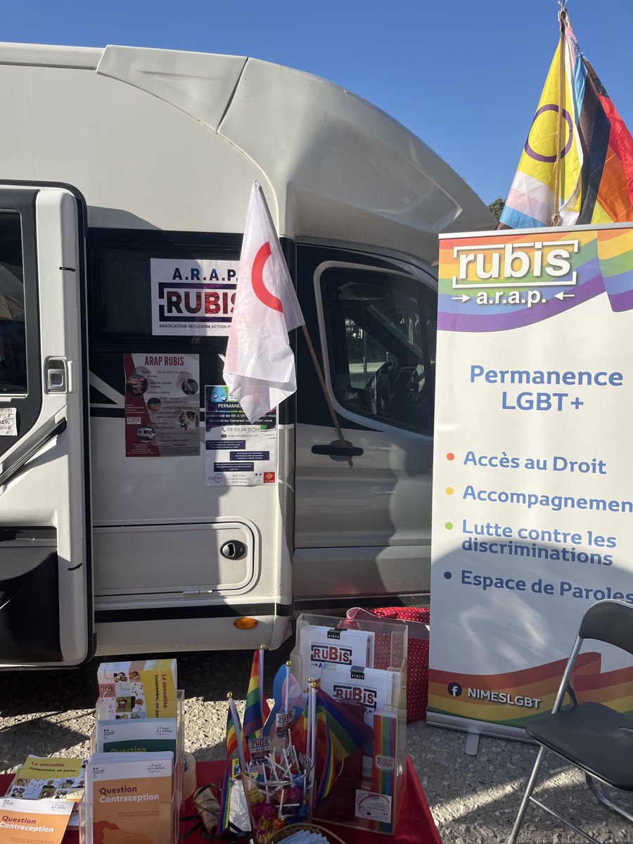 ArapRubis's tweet photo. #ArapRubis #Forum des Associations #Nimes #Esplanade 9h-18h #information #prévention #TDS #LGBTQIA+ https://t.co/LuI5lyF4Fn