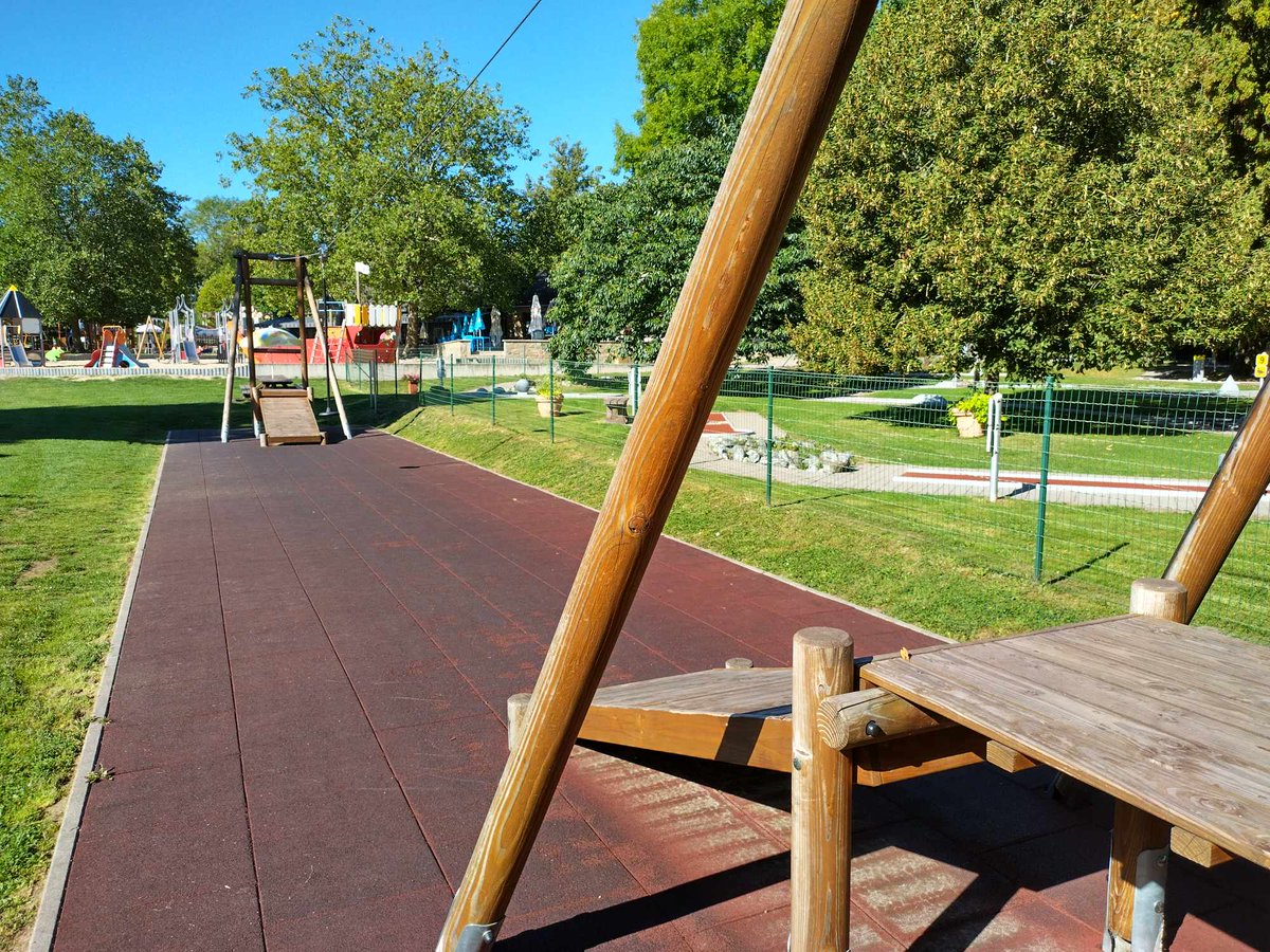 ParfNamur's tweet photo. Plein soleil tout le week-end, au PARF et ailleurs ! 💥
#PARFNamur #parf @VilledeNamur https://t.co/0MZWHbAfJz https://t.co/O0hQuBvmsZ
